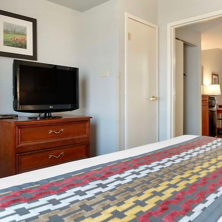 Best Western Executive Inn & Suites Grand Rapids Exterior foto
