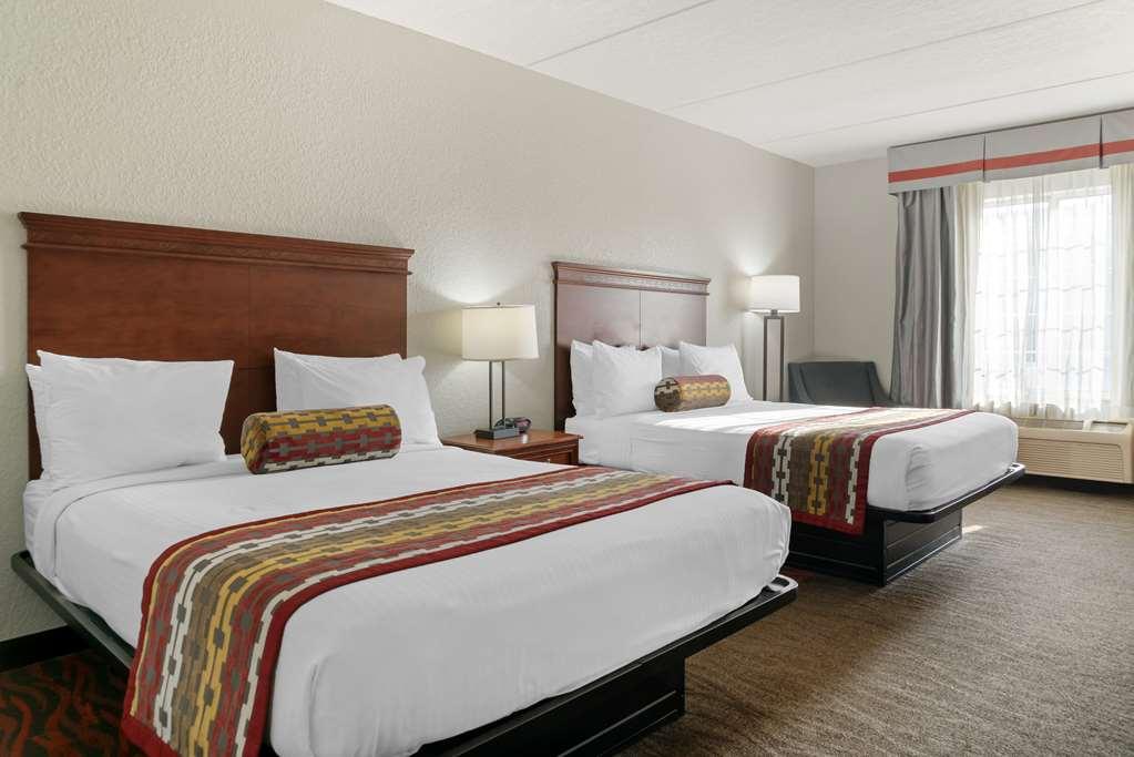 Best Western Executive Inn & Suites Grand Rapids Habitación foto