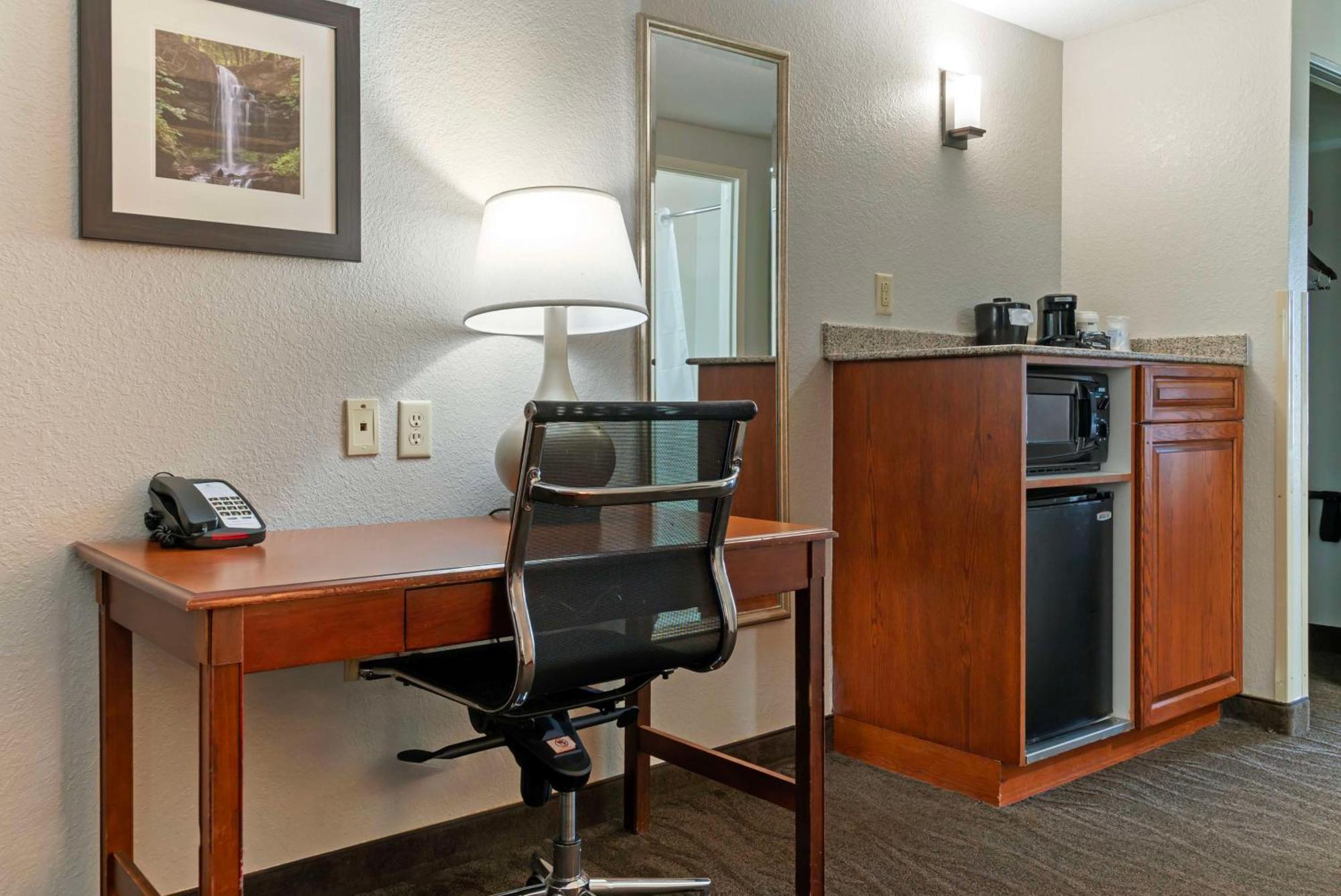 Best Western Executive Inn & Suites Grand Rapids Exterior foto