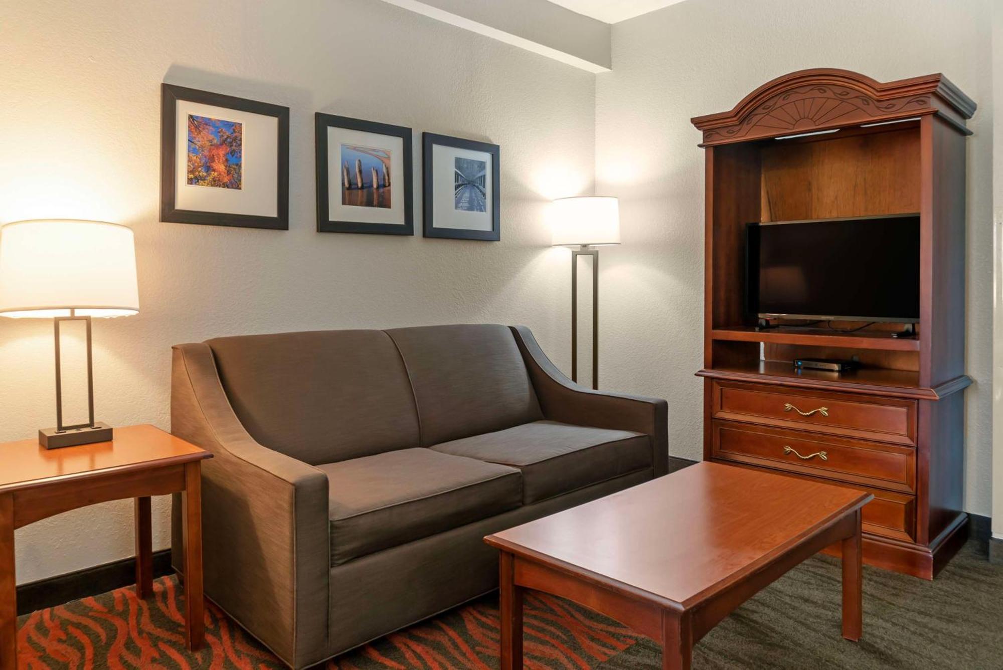 Best Western Executive Inn & Suites Grand Rapids Exterior foto