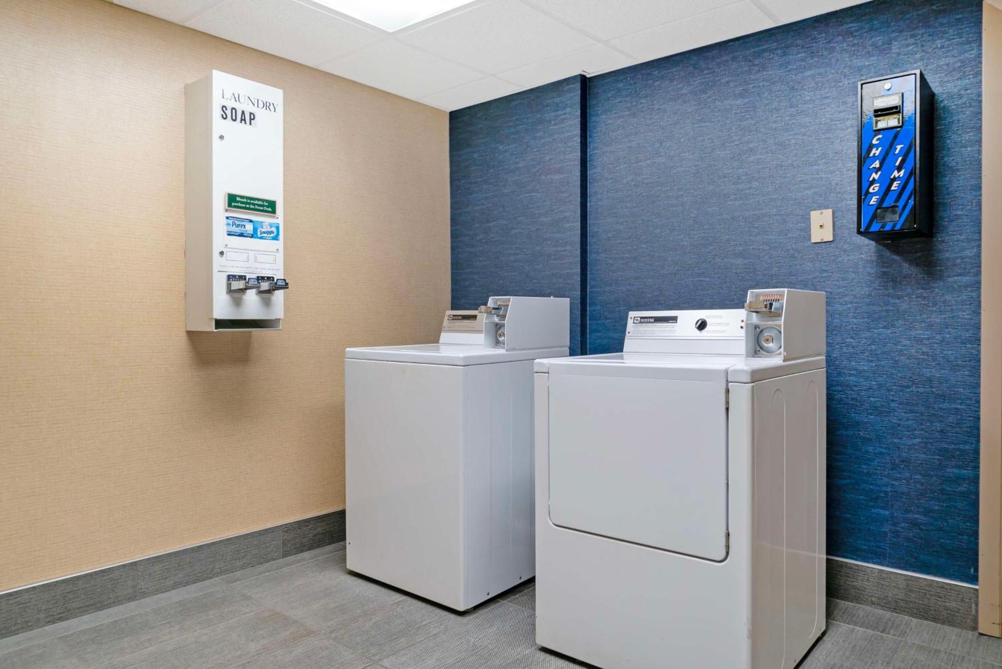 Best Western Executive Inn & Suites Grand Rapids Exterior foto