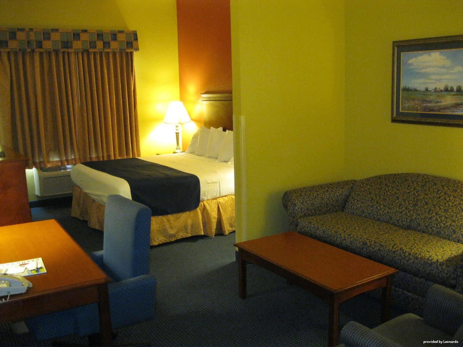Best Western Executive Inn & Suites Grand Rapids Habitación foto