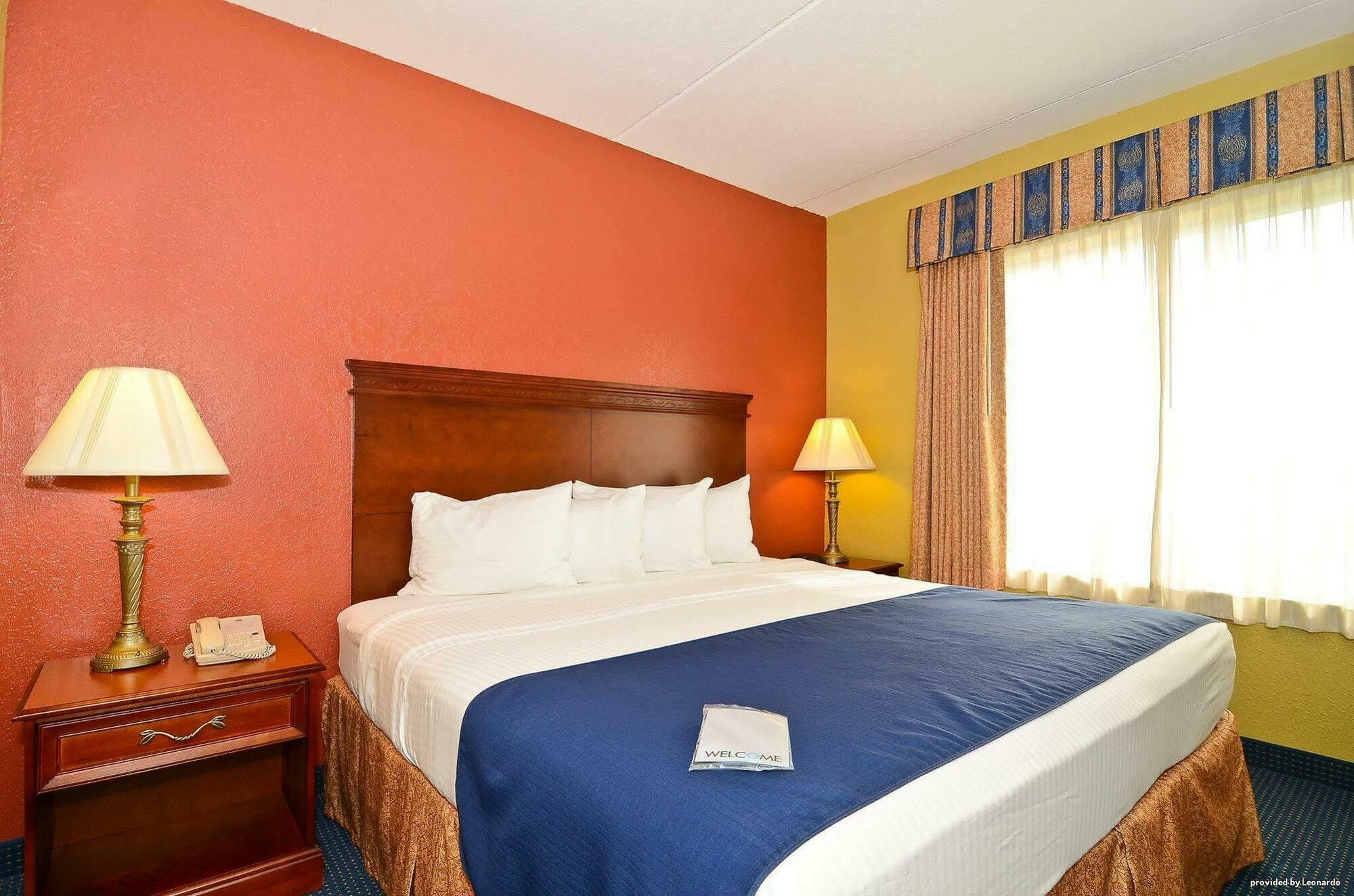 Best Western Executive Inn & Suites Grand Rapids Exterior foto